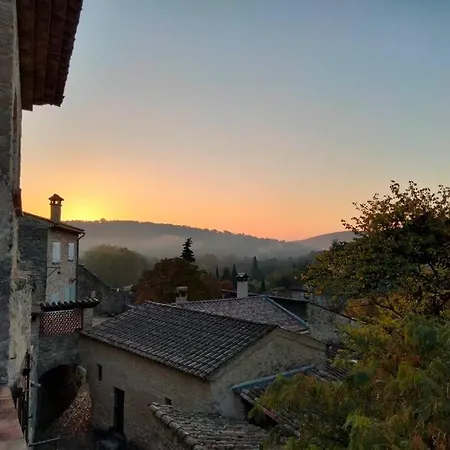 Maison Typique Et De Caractere Au Coeur D'un Des Beaux Villages De France 펜션