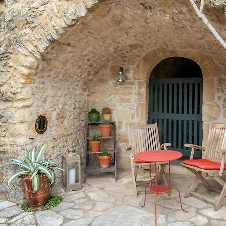 Maison Typique Et De Caractere Au Coeur D'un Des Beaux Villages De France