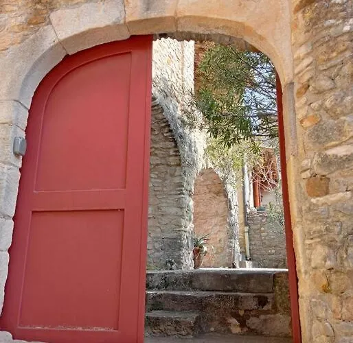 Casa vacanze Maison Typique Et De Caractère Au Cœur D'un Des Beaux Villages De France La Roque-sur-Cèze