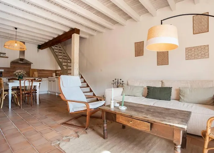 Maison Typique Et De Caractere Au Coeur D'un Des Beaux Villages De France La Roque-sur-Cèze