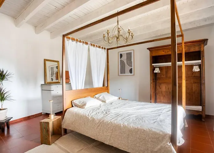 Maison Typique Et De Caractère Au Cœur D'un Des Beaux Villages De France * La Roque-sur-Cèze
